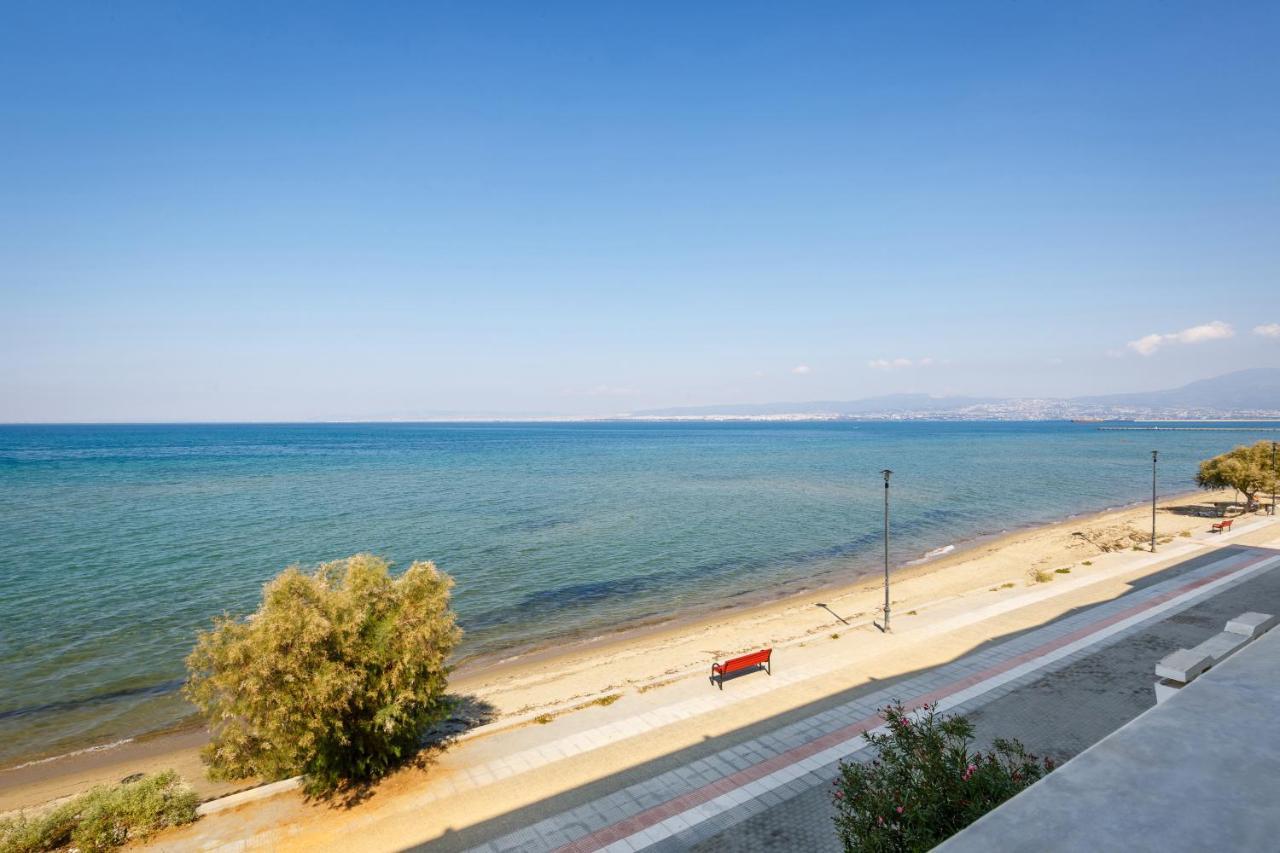 Metaxa Seafront Apartment Peraía Buitenkant foto