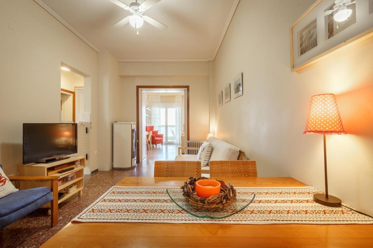 Metaxa Seafront Apartment Peraía Buitenkant foto