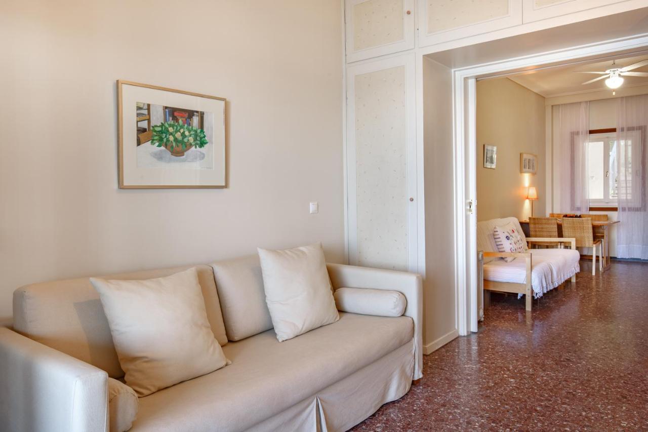 Metaxa Seafront Apartment Peraía Buitenkant foto